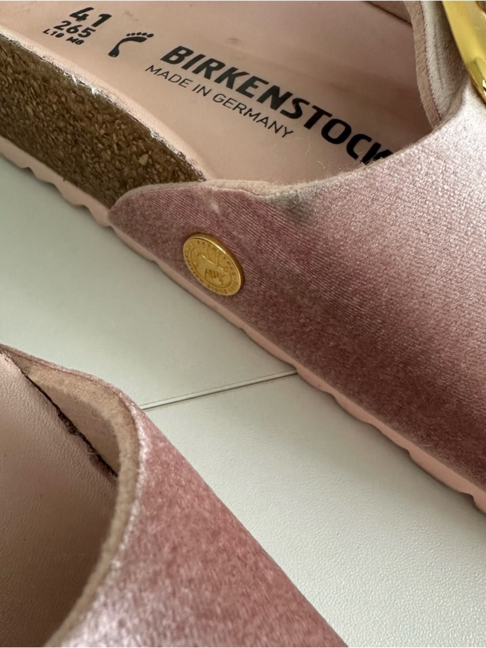 BIRKENSTOCK Madrid Big Buckle Velvet Pink Birkenstock Sandals SZ EUR 41 US 10 - Picture 4 of 7